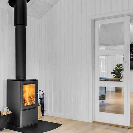 Trevligt Hem I Sydals Med Bastu